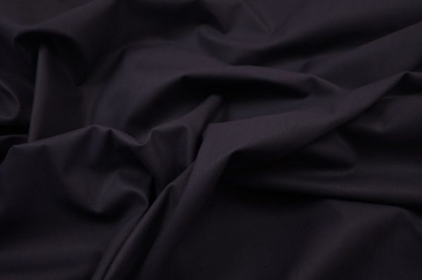 Jeans w kolorze ciemnofioletowym