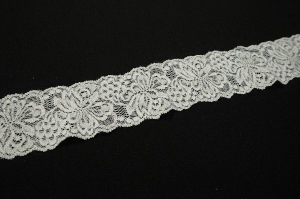 Taśma koronkowa elastyczna - 5 cm, kolor biały