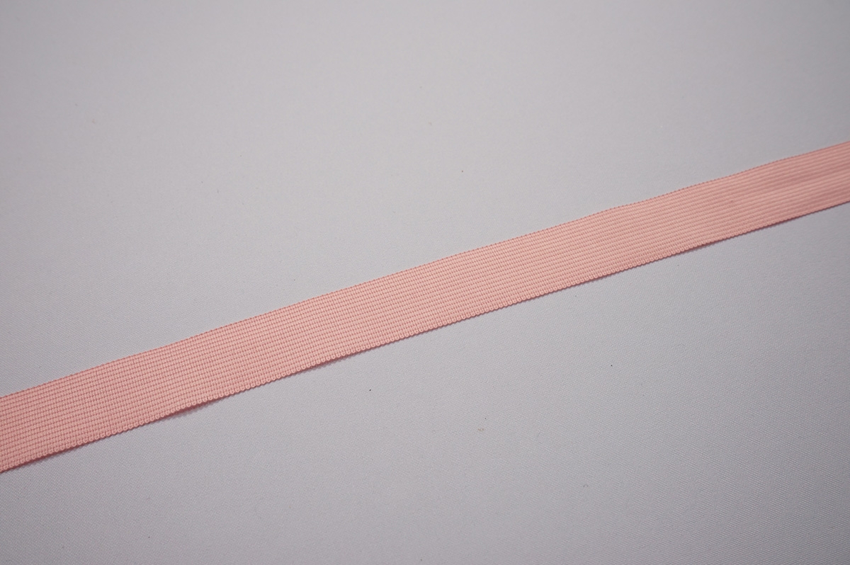 Lamówka w kolorze jasnoróżowym, 2.5 cm