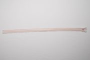 Zamek kryty - pudrowy róż, 55 cm