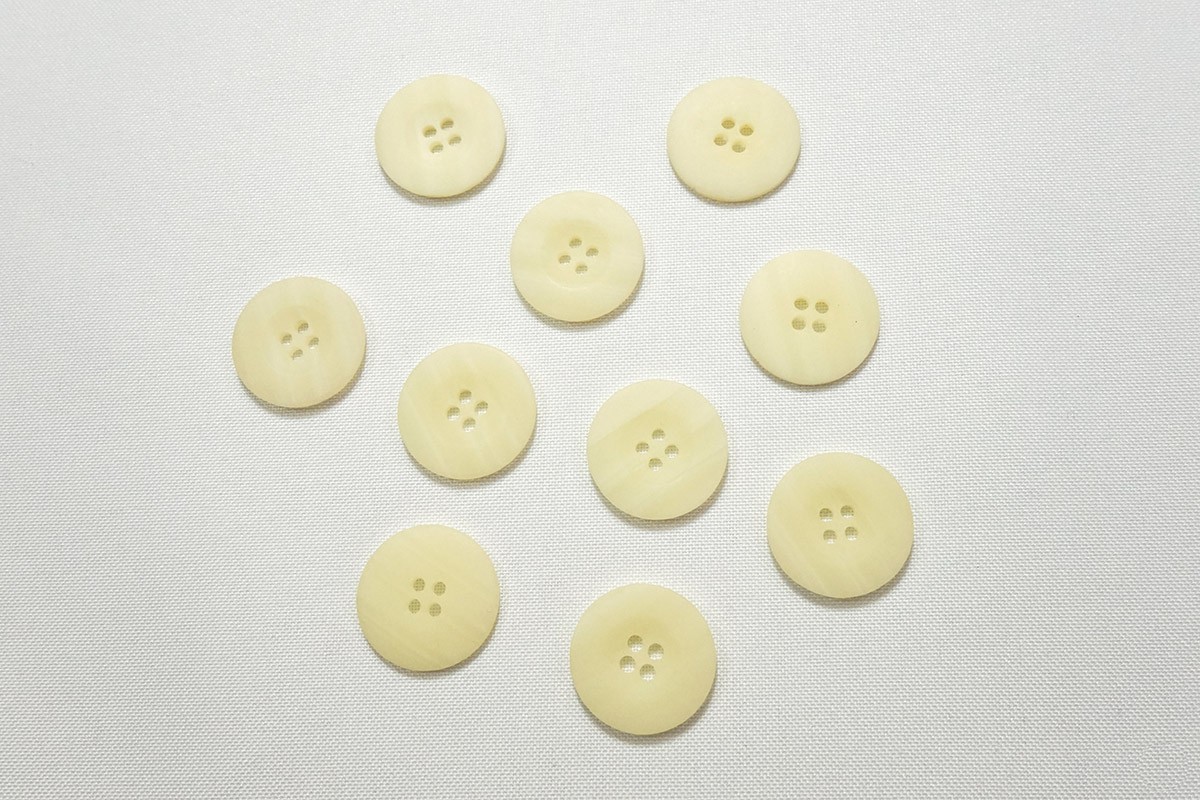 Guzik o numerze 335, 23 mm