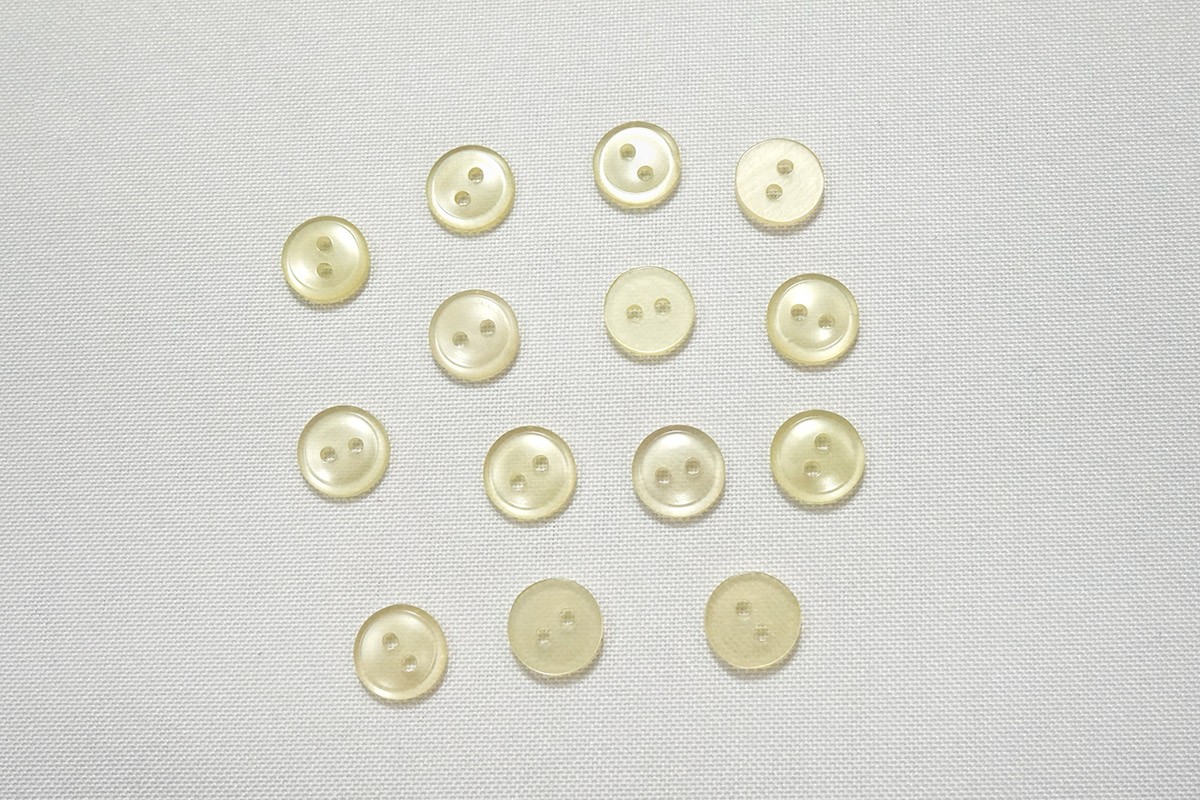 Guzik o numerze 60, 11 mm