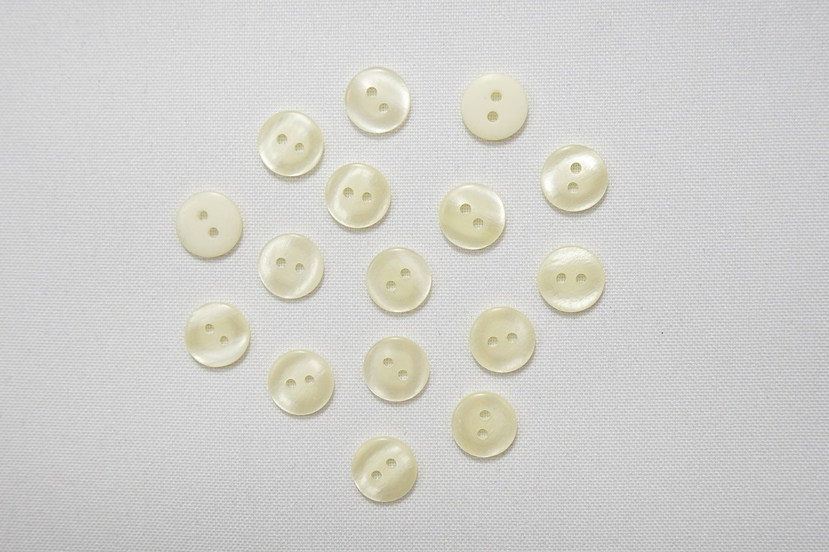 Guzik o numerze 9, 12 mm