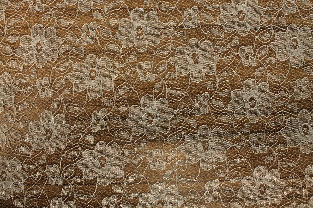 Koronka – White