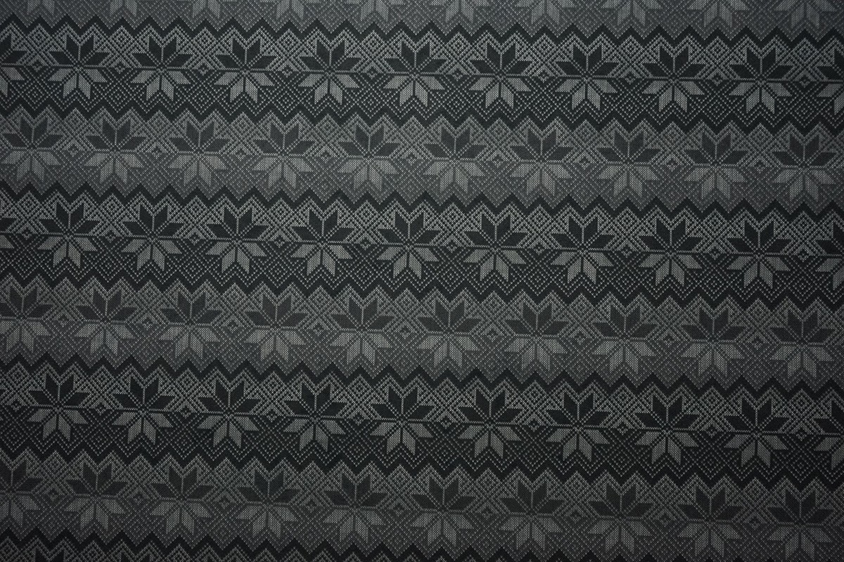 Tkanina świąteczna - grafitowe śnieżynki