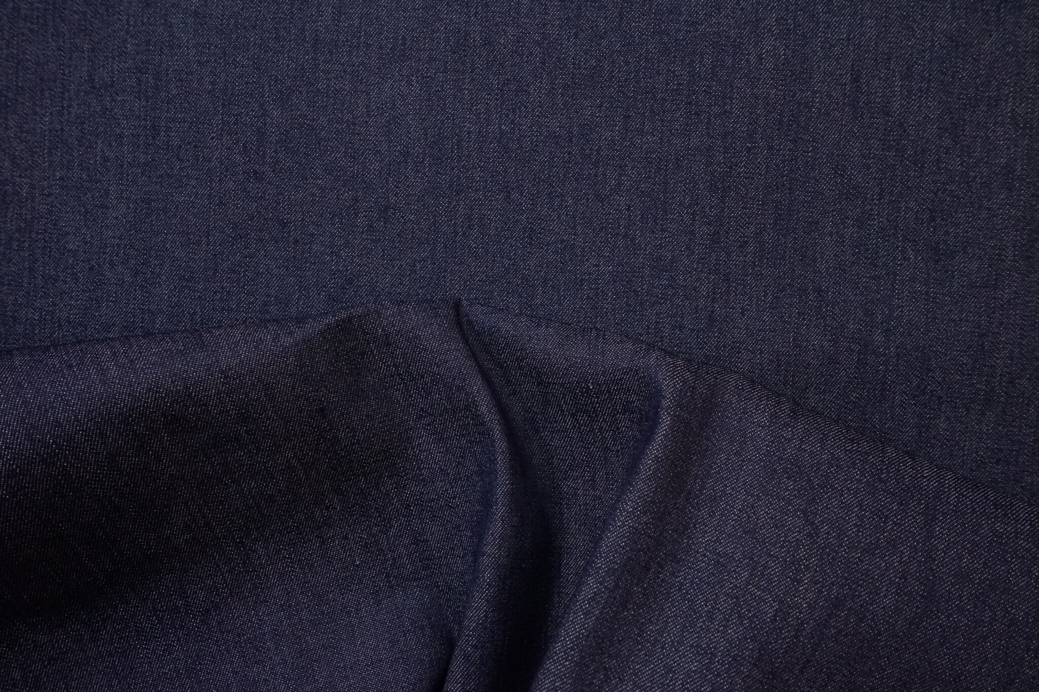 Jeans – granatowy