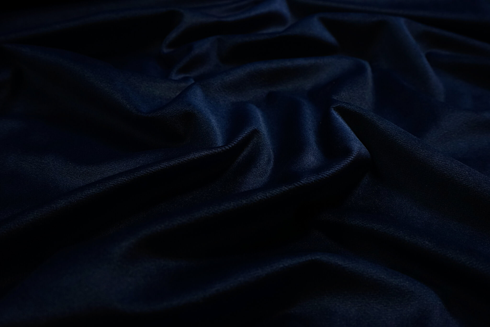 Velvet - głęboki granat